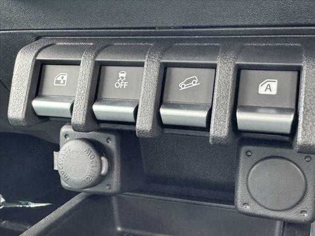 Ref No.A15861792 SUZUKI JIMNY NOMADE Image#5
