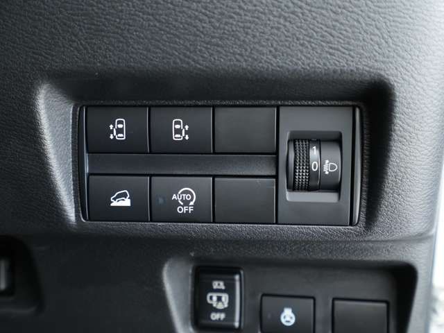 Ref No.A15861860 MITSUBISHI DELICA MINI Image#11