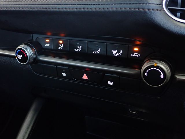 Ref No.A15884862 MAZDA MAZDA3 Image#8