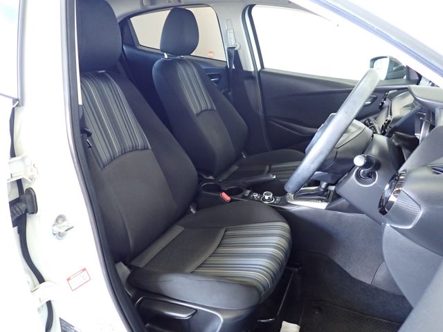 Ref No.A15884863 MAZDA MAZDA2 Image#15