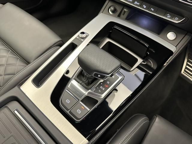 Ref No.A15885336 AUDI Q5 Image#13