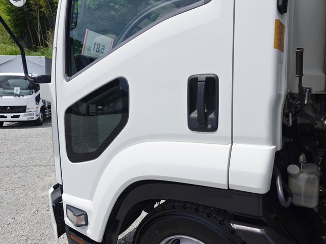 Ref No.A15885436 ISUZU FORWARD Image#11