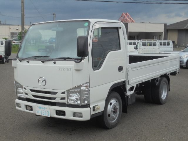 MAZDA TITAN