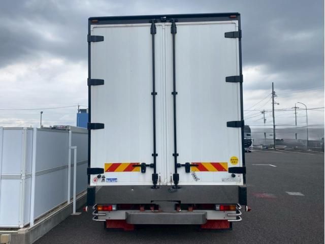 Ref No.A15885839 MITSUBISHI SUPER GREAT Image#5
