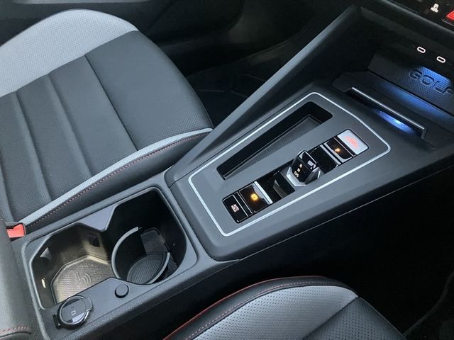 Ref No.A15896180 VOLKSWAGEN GOLF Image#10