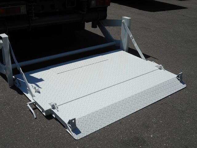 Ref No.A15897569 MITSUBISHI CANTER TRUCK Image#11