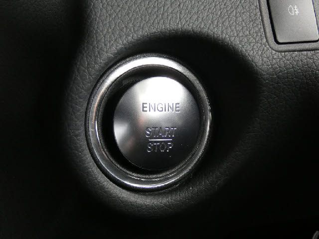 Ref No.A15897828 MERCEDES E CLASS STATIONWAGON Image#18