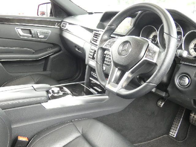 Ref No.A15897828 MERCEDES E CLASS STATIONWAGON Image#12