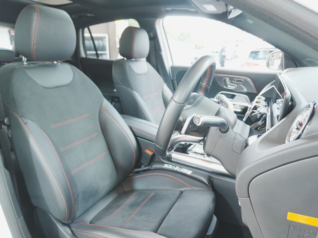 Ref No.A15897950 MERCEDES GLA CLASS Image#15