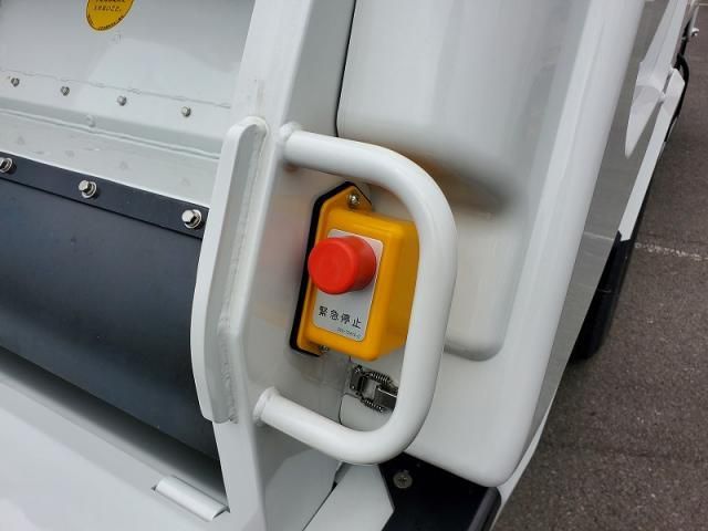Ref No.A15898142 MITSUBISHI CANTER TRUCK Image#9