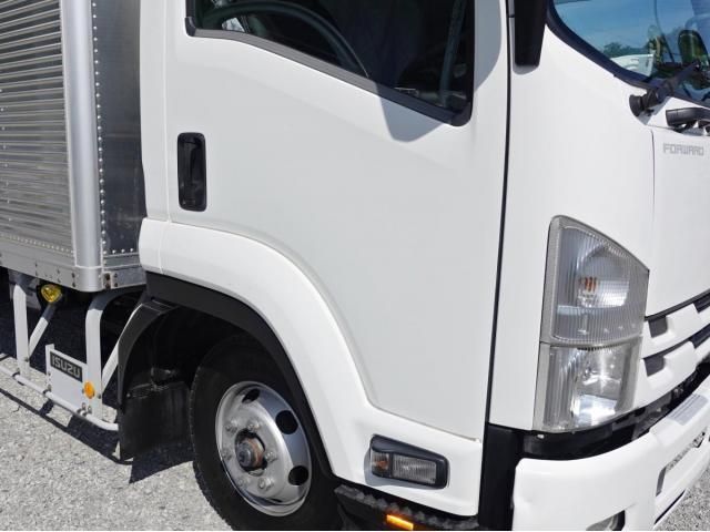 Ref No.A15898150 ISUZU FORWARD Image#5