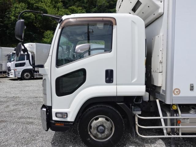 Ref No.A15898160 ISUZU FORWARD Image#16
