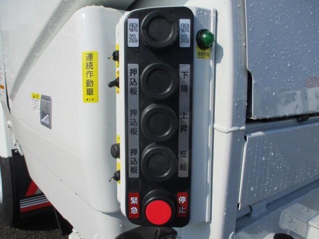 Ref No.A15898178 MITSUBISHI CANTER TRUCK Image#10