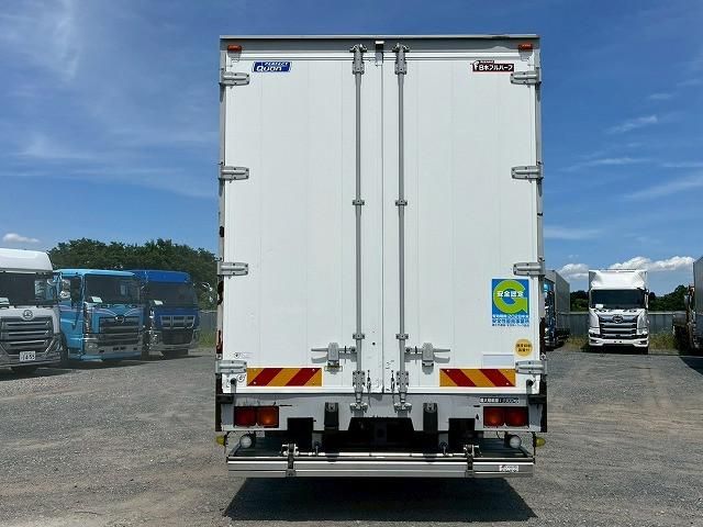 Ref No.A15898235 NISSAN DIESEL QUON Image#7