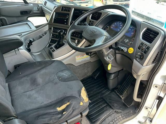 Ref No.A15898235 NISSAN DIESEL QUON Image#19