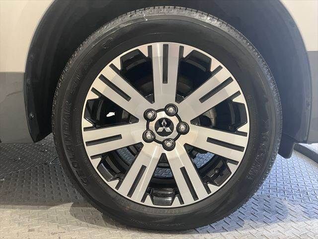 Ref No.A15905473 MITSUBISHI DELICA D5 Image#15