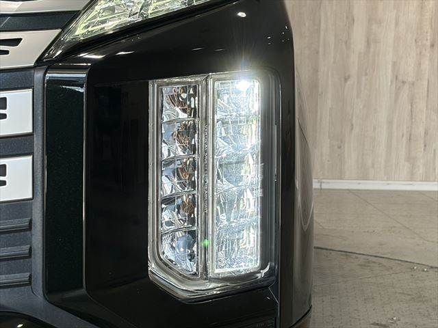 Ref No.A15905530 MITSUBISHI DELICA D5 Image#12