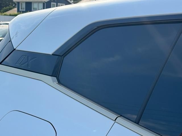 Ref No.A15905762 BMW iX Image#15