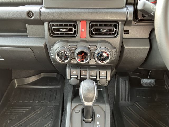Ref No.A15906085 SUZUKI JIMNY SIERRA Image#19