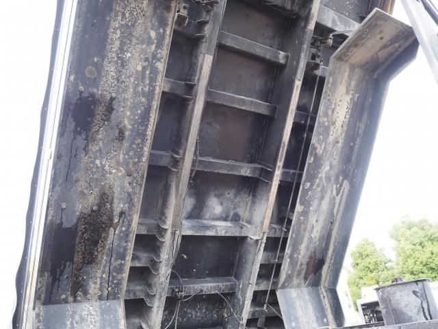 Ref No.A15906549 MITSUBISHI SUPER GREAT Image#14