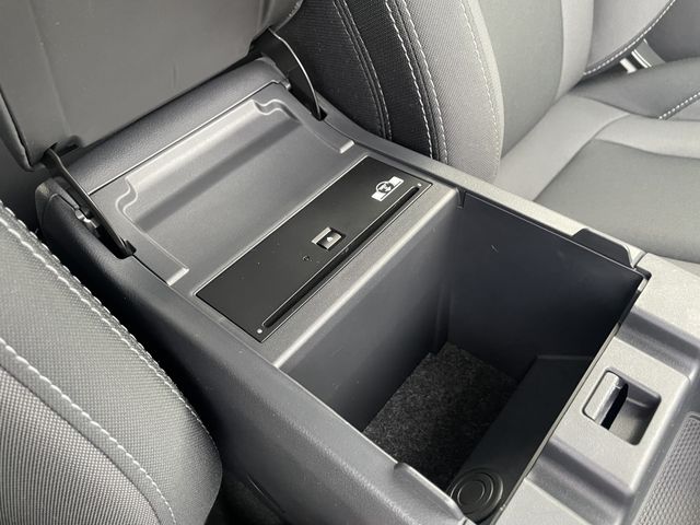 Ref No.A15916426 SUBARU LEVORG Image#17