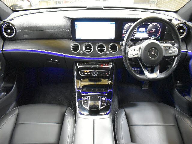 Ref No.A15916692 MERCEDES E CLASS STATIONWAGON Image#2
