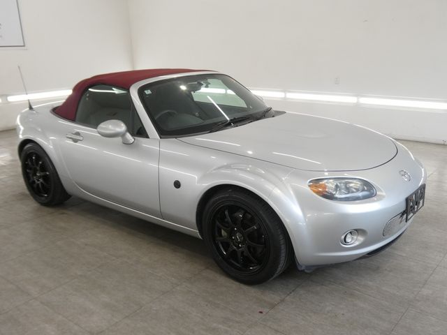 MAZDA ROADSTER