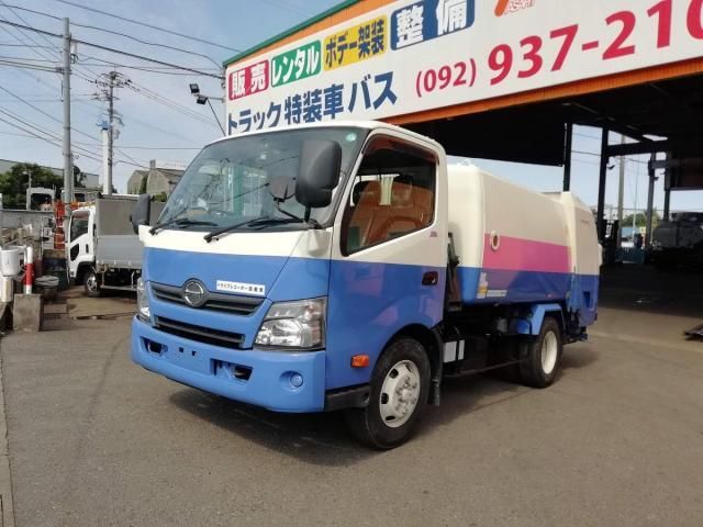 HINO DUTRO