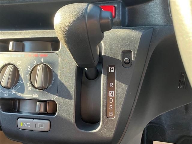 Ref No.A15917379 DAIHATSU MIRA ES Image#10