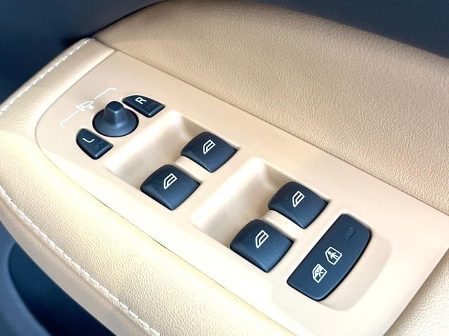 Ref No.A15926294 VOLVO V60 Image#18