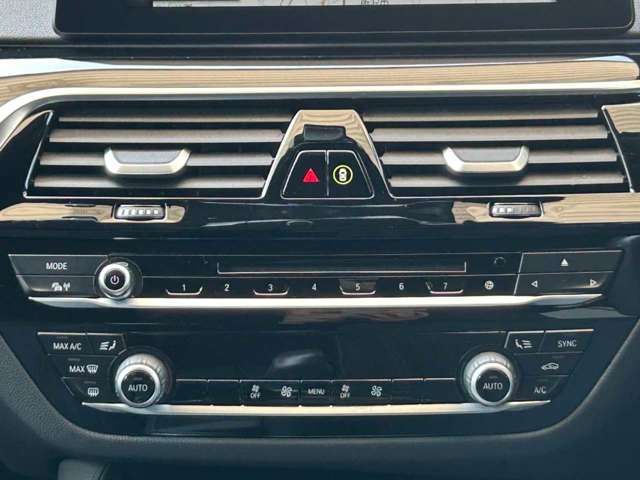 Ref No.A15926299 BMW 5 SERIES Image#11