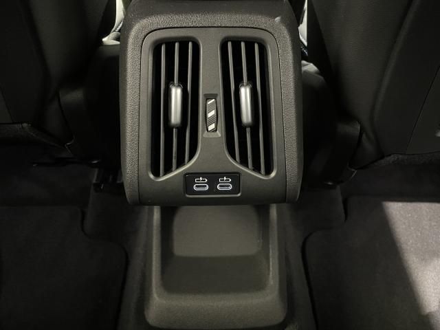 Ref No.A15926314 BMW X1 Image#16