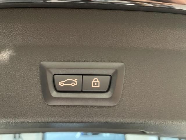 Ref No.A15926358 BMW 1 SERIES Image#16