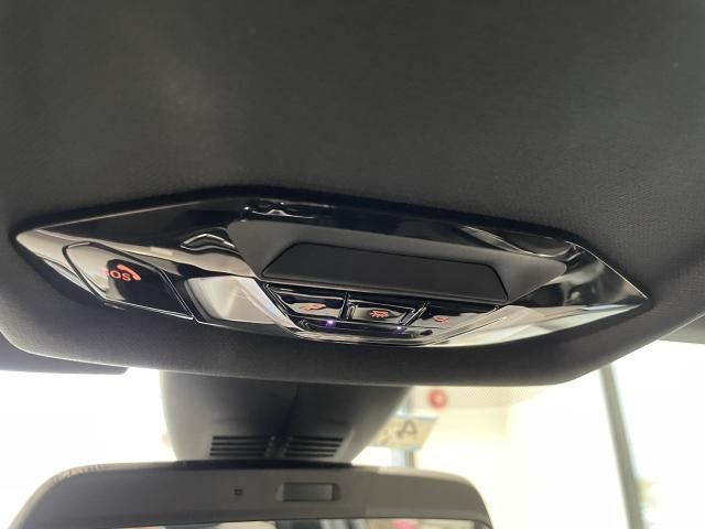 Ref No.A15926358 BMW 1 SERIES Image#18
