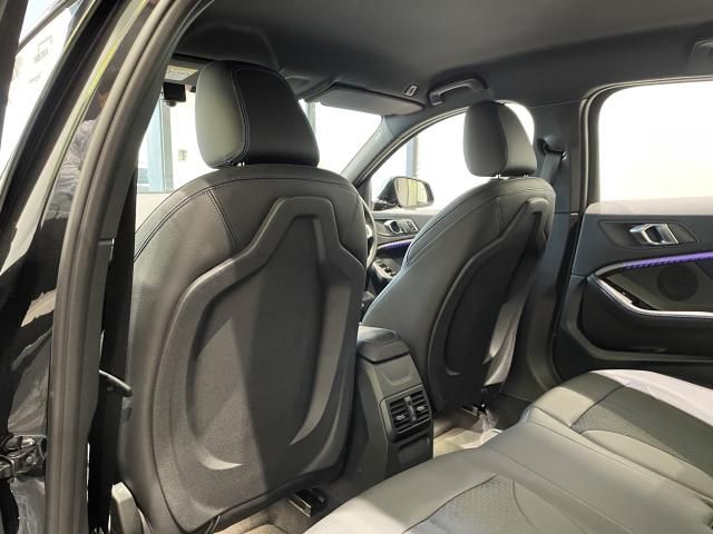 Ref No.A15926358 BMW 1 SERIES Image#11