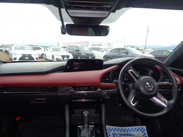 Ref No.A15926626 MAZDA MAZDA3 FASTBACK Image#8