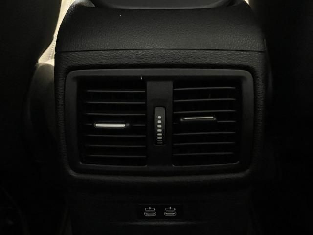 Ref No.A15926663 BMW X1 Image#11
