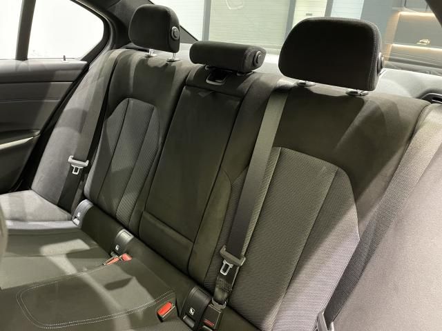 Ref No.A15926664 BMW 3 SERIES Image#14