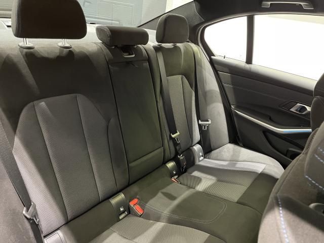 Ref No.A15926664 BMW 3 SERIES Image#13