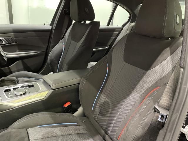 Ref No.A15926664 BMW 3 SERIES Image#12