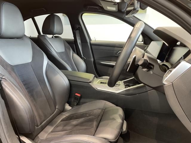 Ref No.A15926674 BMW 3 SERIES Image#11