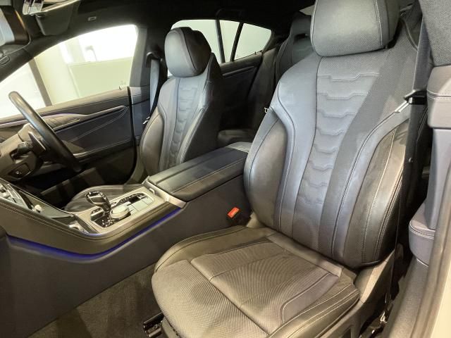 Ref No.A15926680 BMW 8 SERIES Image#8
