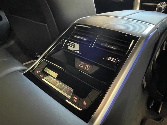 Ref No.A15926680 BMW 8 SERIES Image#13