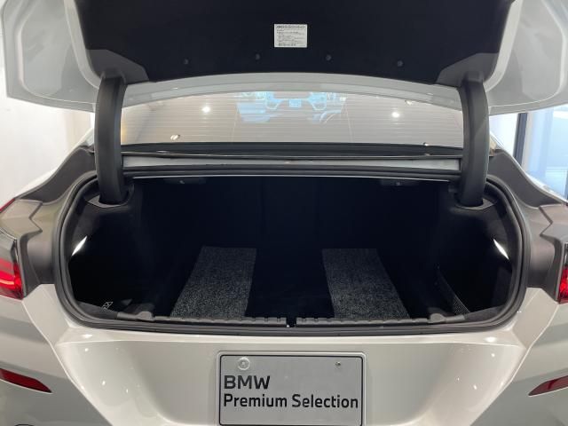 Ref No.A15926680 BMW 8 SERIES Image#14