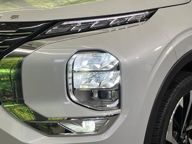Ref No.A15926903 MITSUBISHI OUTLANDER PHEV Image#13