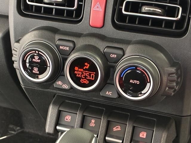 Ref No.A15931115 SUZUKI JIMNY NOMADE Image#11