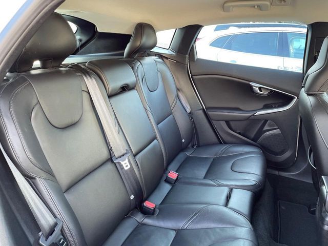 Ref No.A15931176 VOLVO V40 Image#14