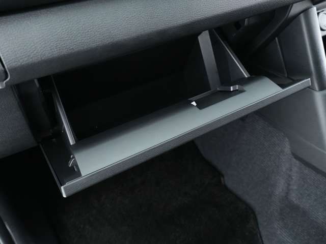 Ref No.A15931405 MITSUBISHI TRITON Image#12