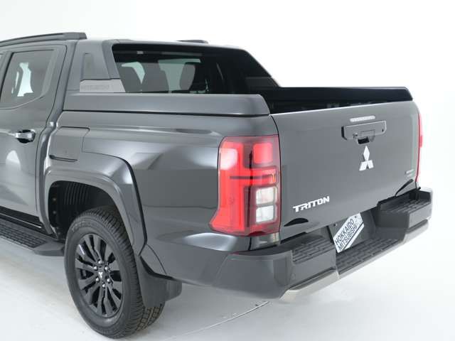 Ref No.A15931405 MITSUBISHI TRITON Image#15