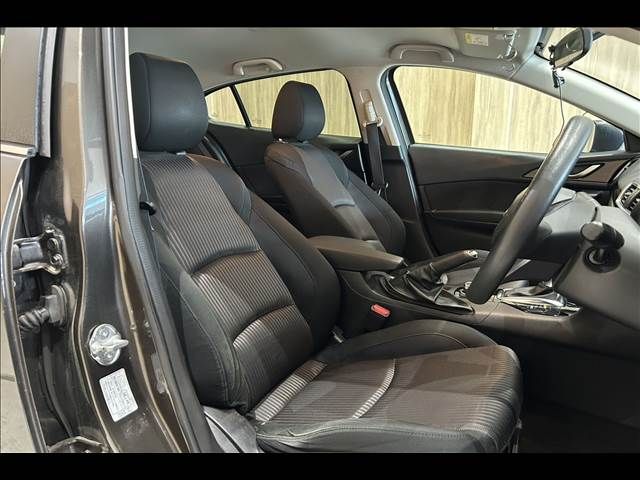 Ref No.A15931848 MAZDA AXELA Image#10